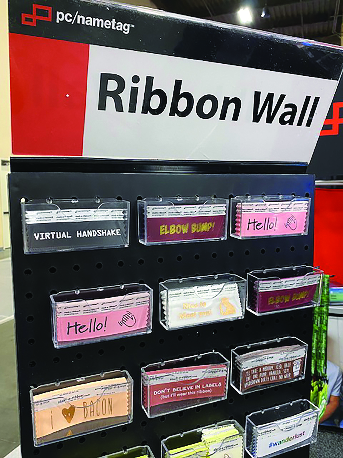 Ribbon Wall pc/nametags